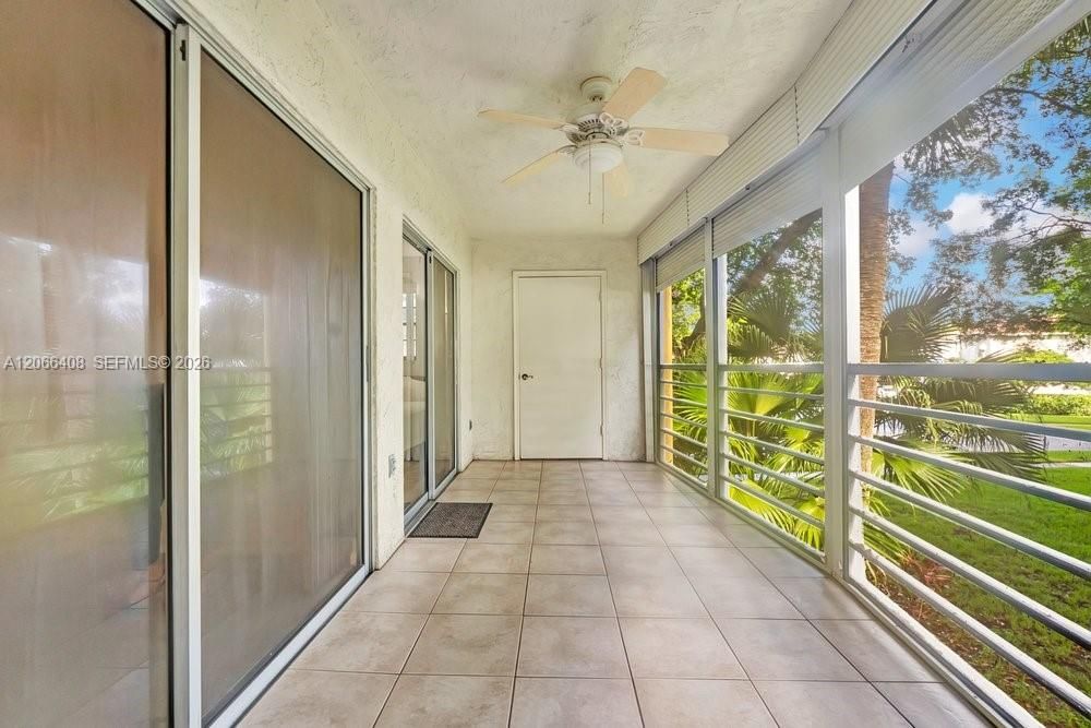 For Sale: $210,000 (2 beds, 2 baths, 1237 Square Feet)