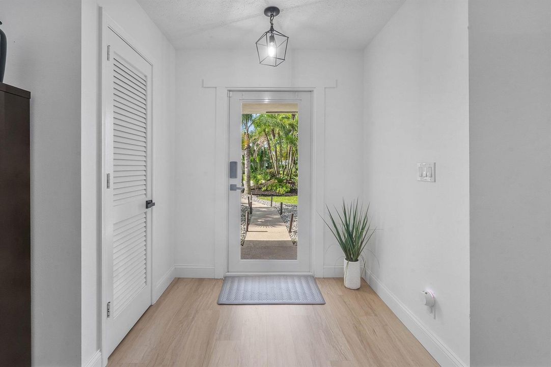 Foyer/ entrance