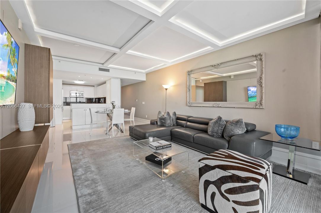 For Sale: $2,995,000 (3 beds, 3 baths, 2050 Square Feet)
