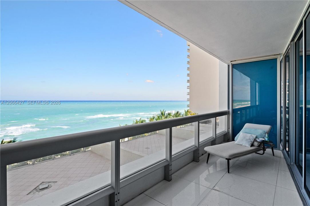 For Sale: $2,995,000 (3 beds, 3 baths, 2050 Square Feet)