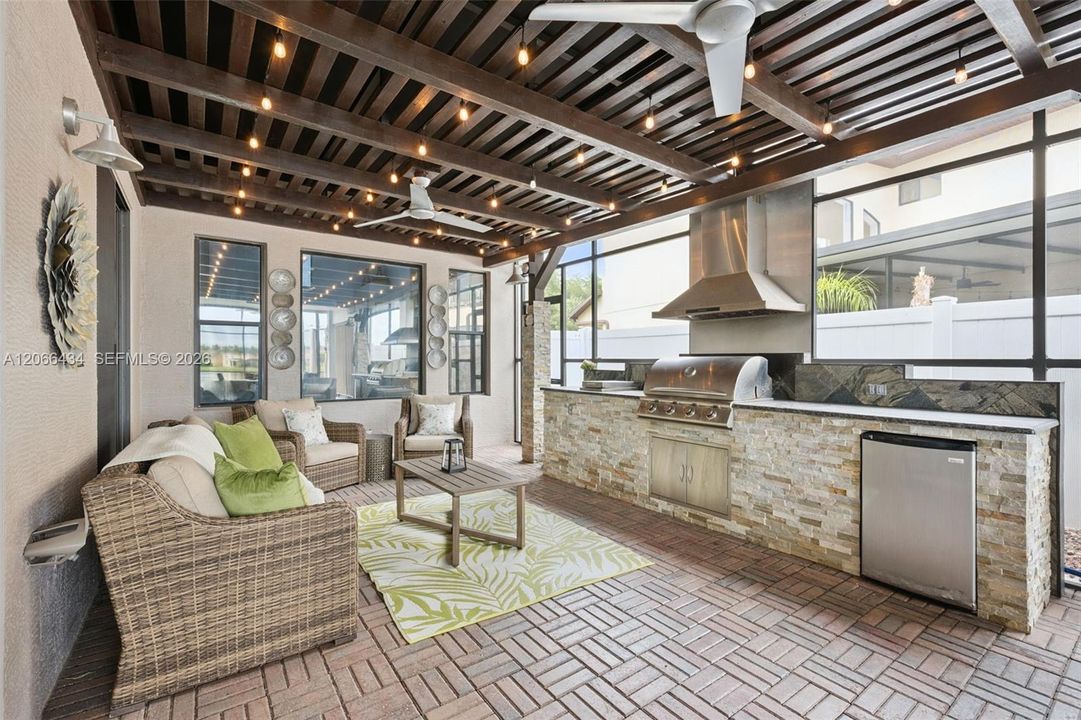 For Rent: $3,700 (4 beds, 2 baths, 0 Square Feet)