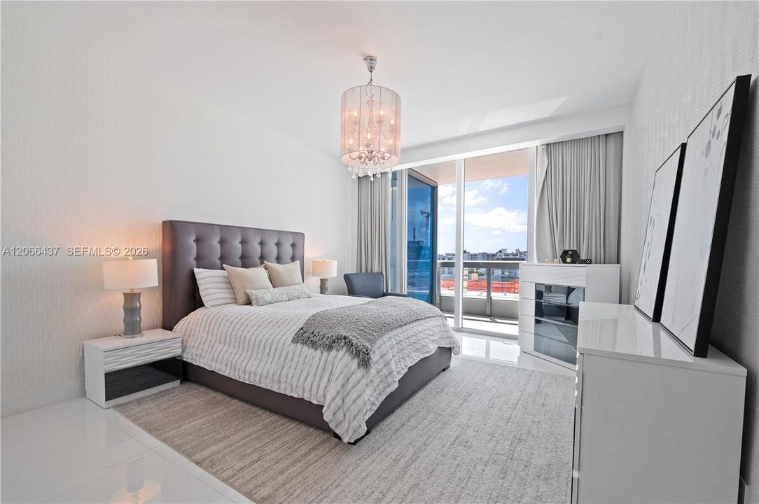 For Rent: $16,500 (3 beds, 3 baths, 2050 Square Feet)