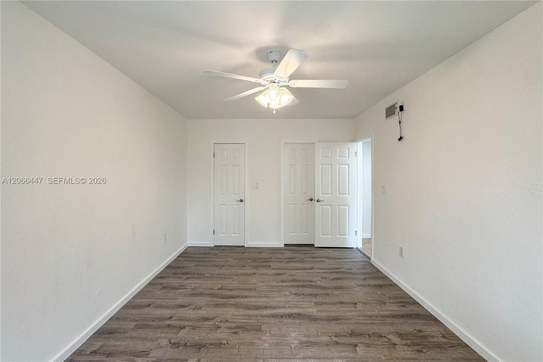 For Rent: $2,350 (2 beds, 2 baths, 1022 Square Feet)