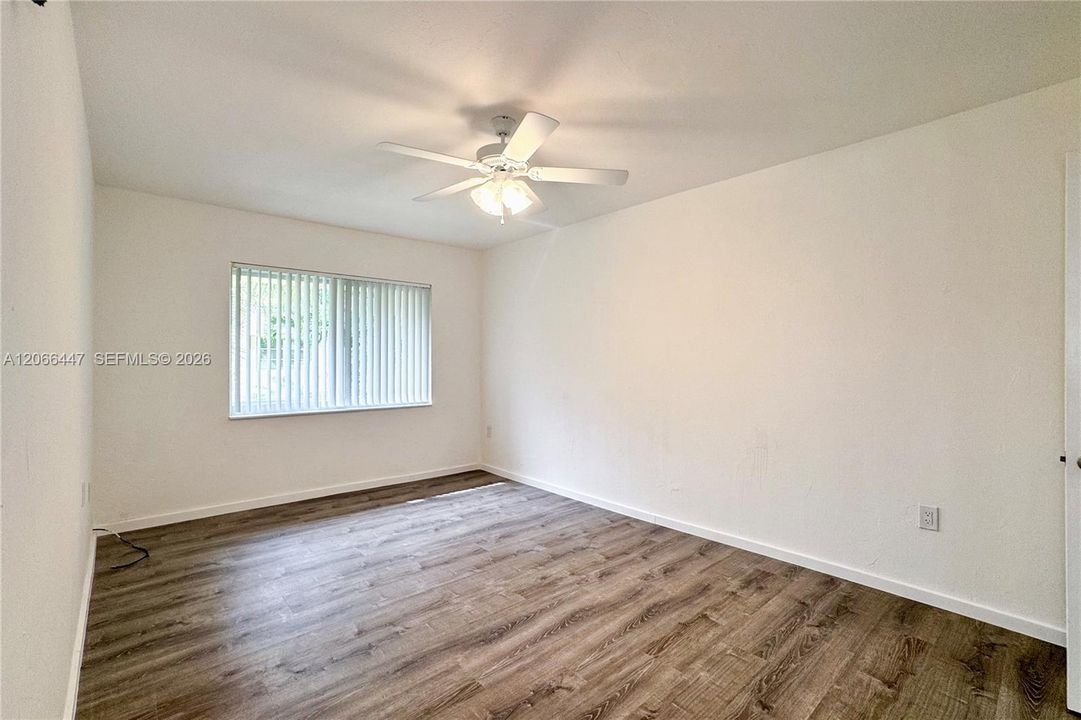 For Rent: $2,350 (2 beds, 2 baths, 1022 Square Feet)