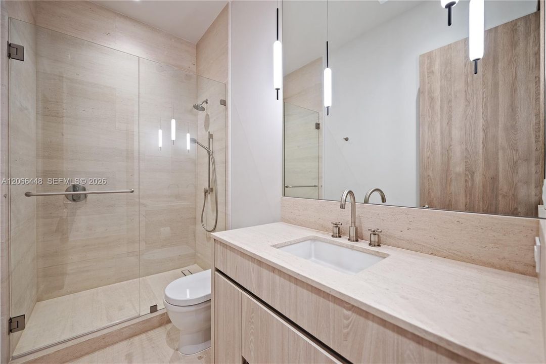 For Rent: $28,000 (4 beds, 4 baths, 3367 Square Feet)
