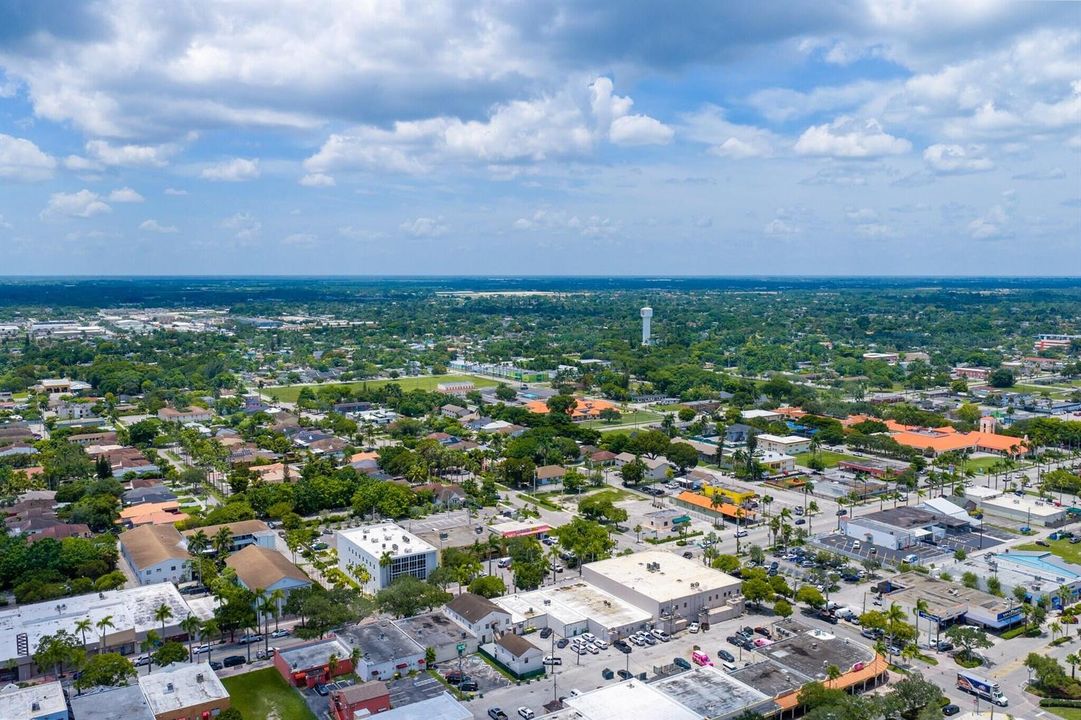 313-N-Krome-Ave-Homestead-FL-33030-Bessy