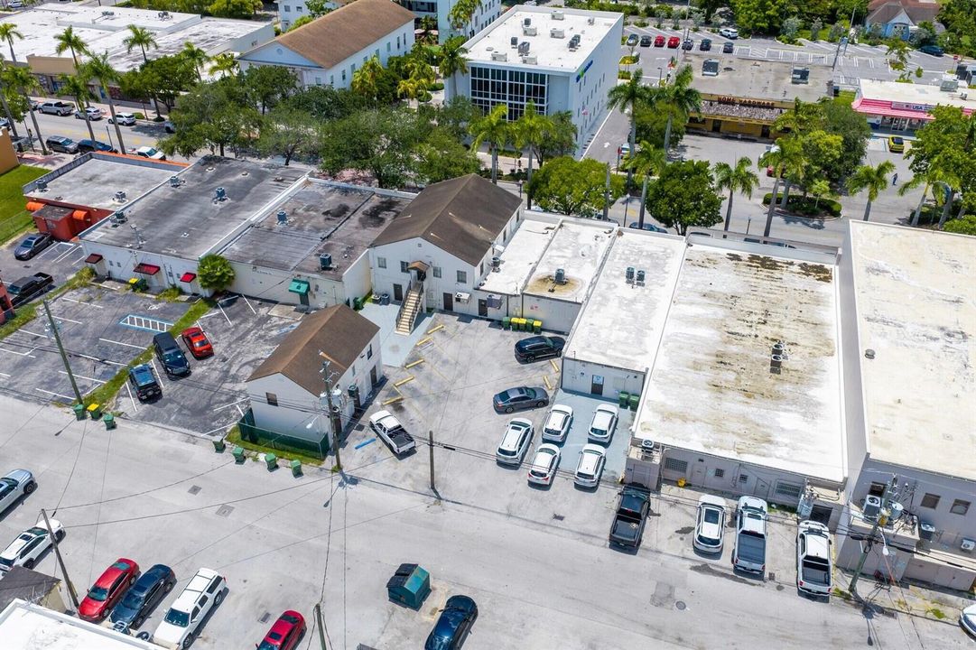 313-N-Krome-Ave-Homestead-FL-33030-Bessy