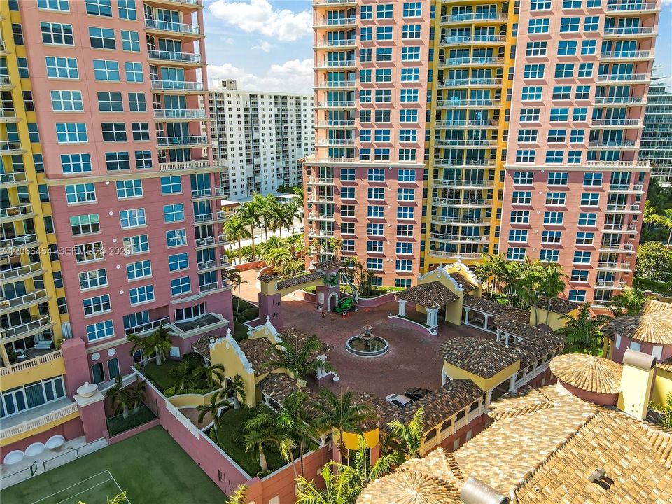 For Rent: $10,000 (3 beds, 3 baths, 2130 Square Feet)