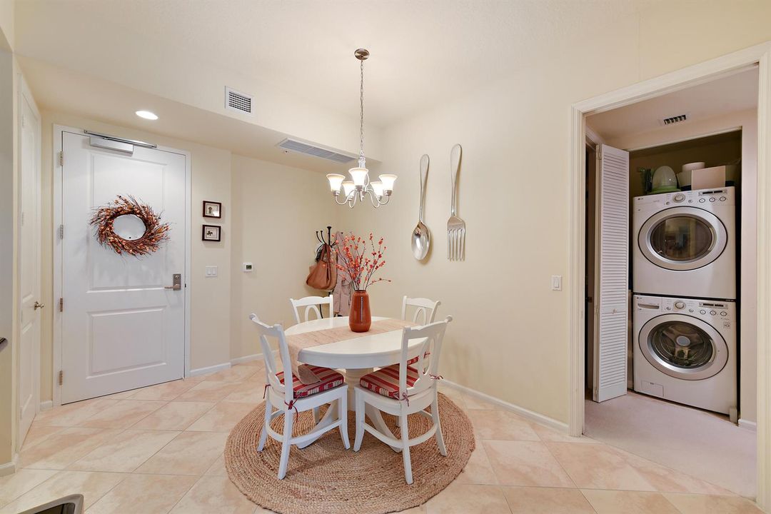 403 S Sapodilla Ave_#817_Nancy Stamataki
