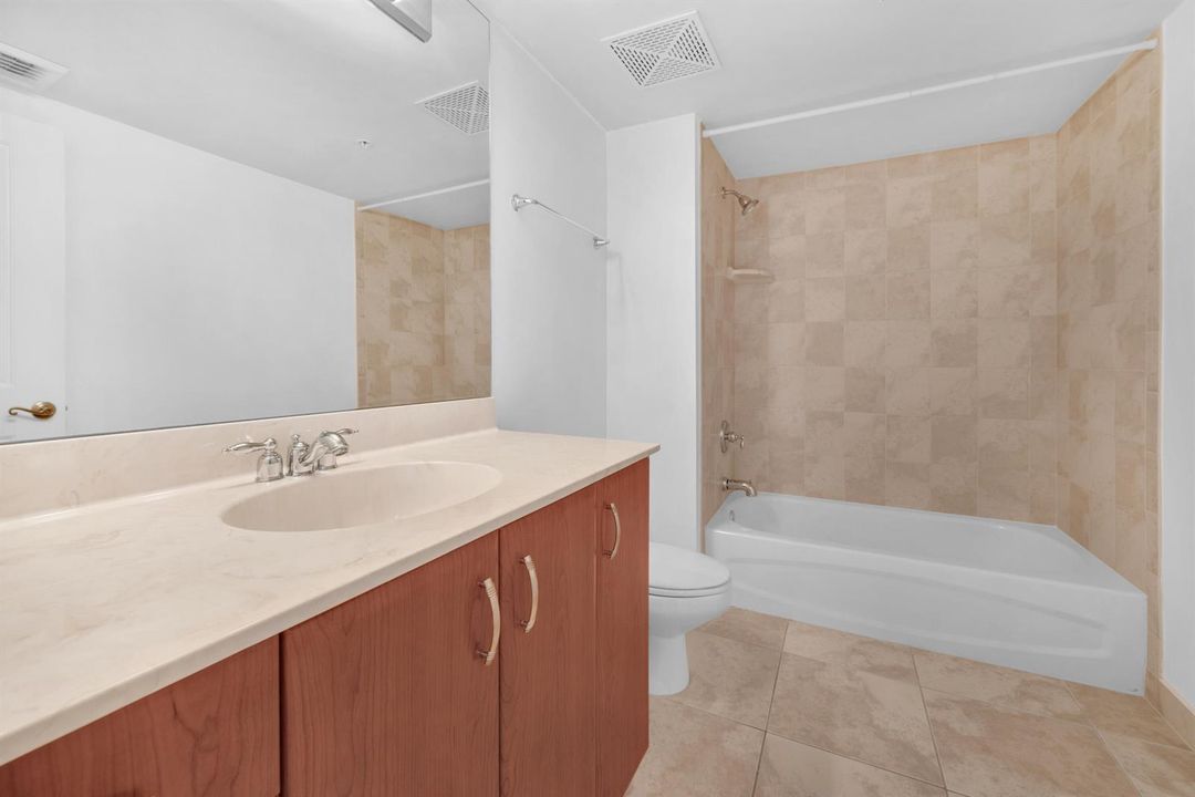 44 - 403 S Sapodilla 612