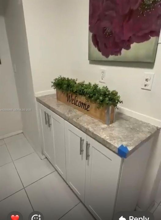 待售: $175,500 (2 贝兹, 2 浴室, 949 平方英尺)
