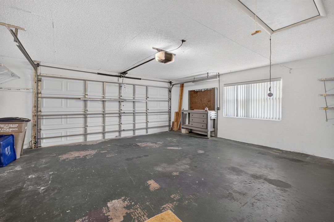 2 Car Garage