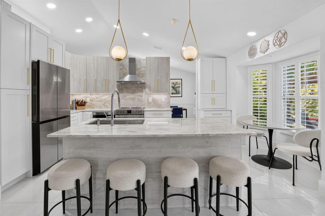 3864 Kitchen 1