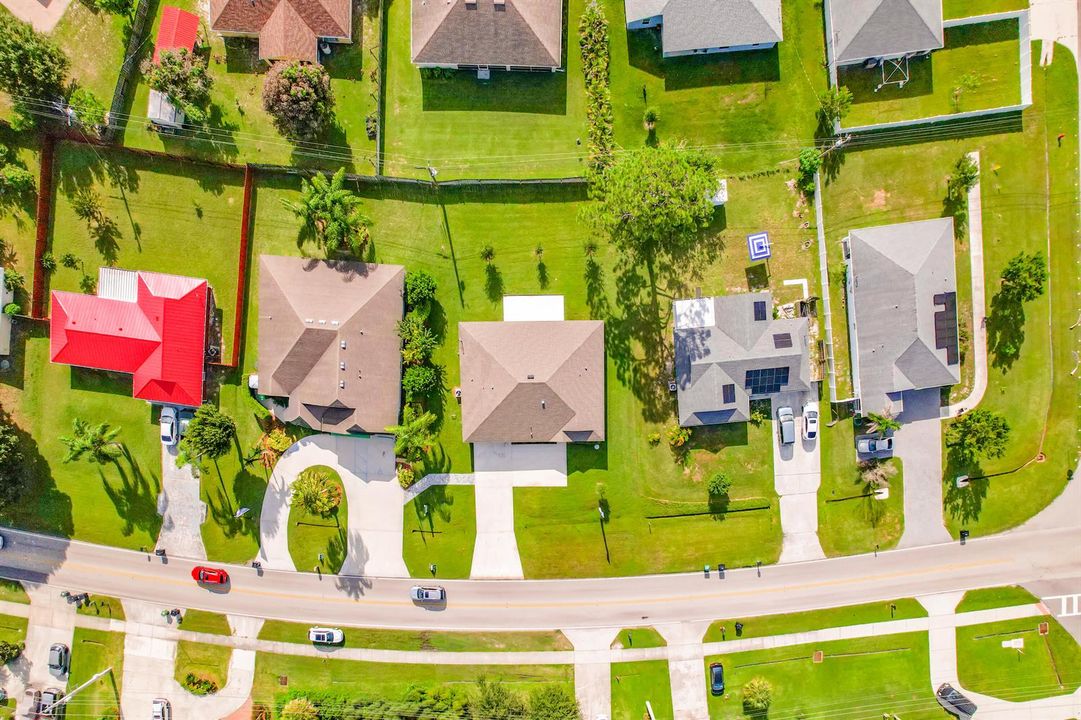 2865 SW Savona Boulevard-76