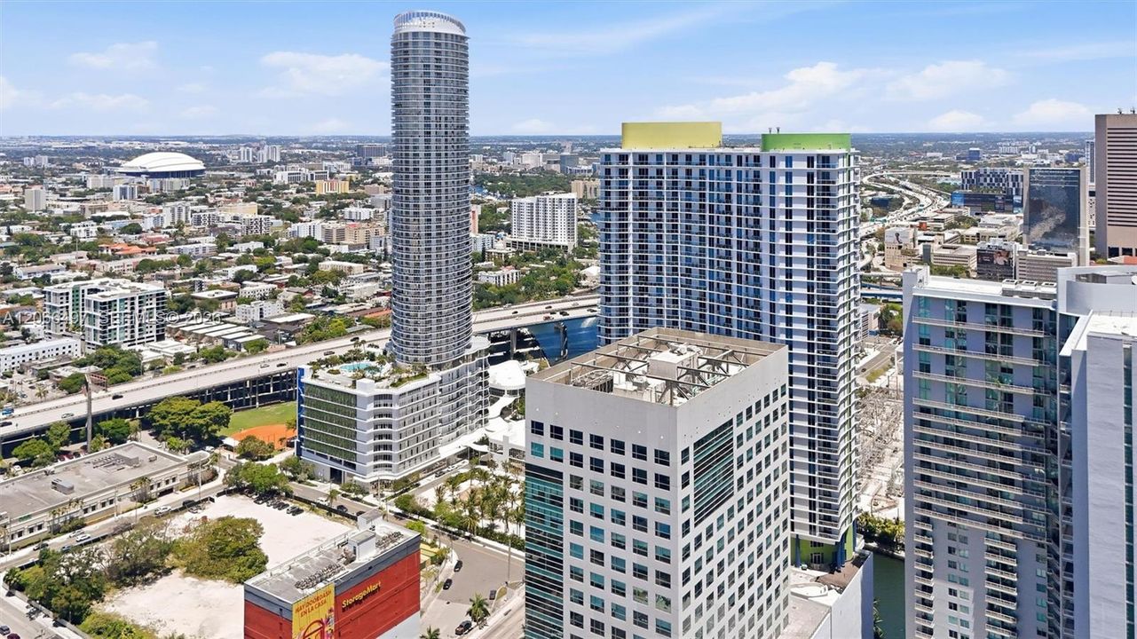 En Venta: $360,000 (0 camas, 0 baños, 0 Pies cuadrados)