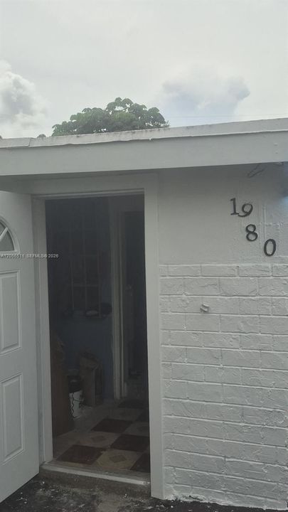 En Venta: $399,000 (4 camas, 2 baños, 1316 Pies cuadrados)