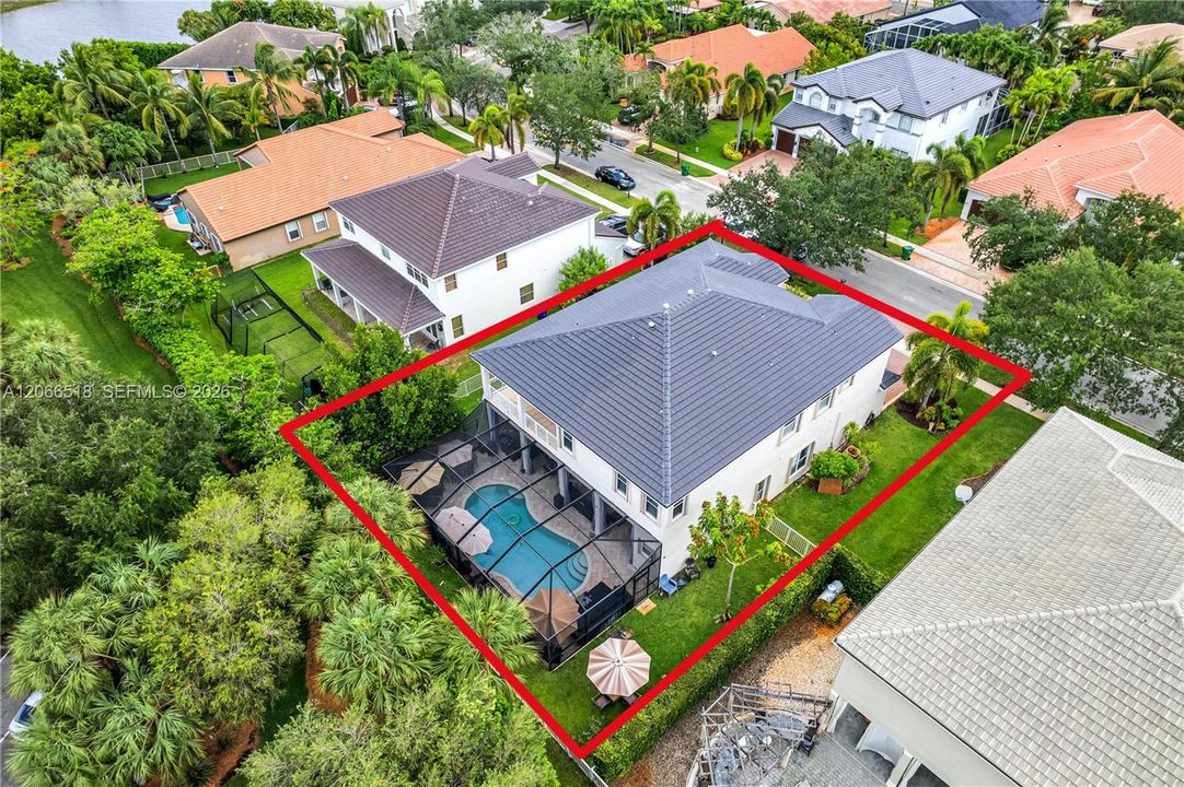 For Rent: $6,300 (6 beds, 5 baths, 3967 Square Feet)