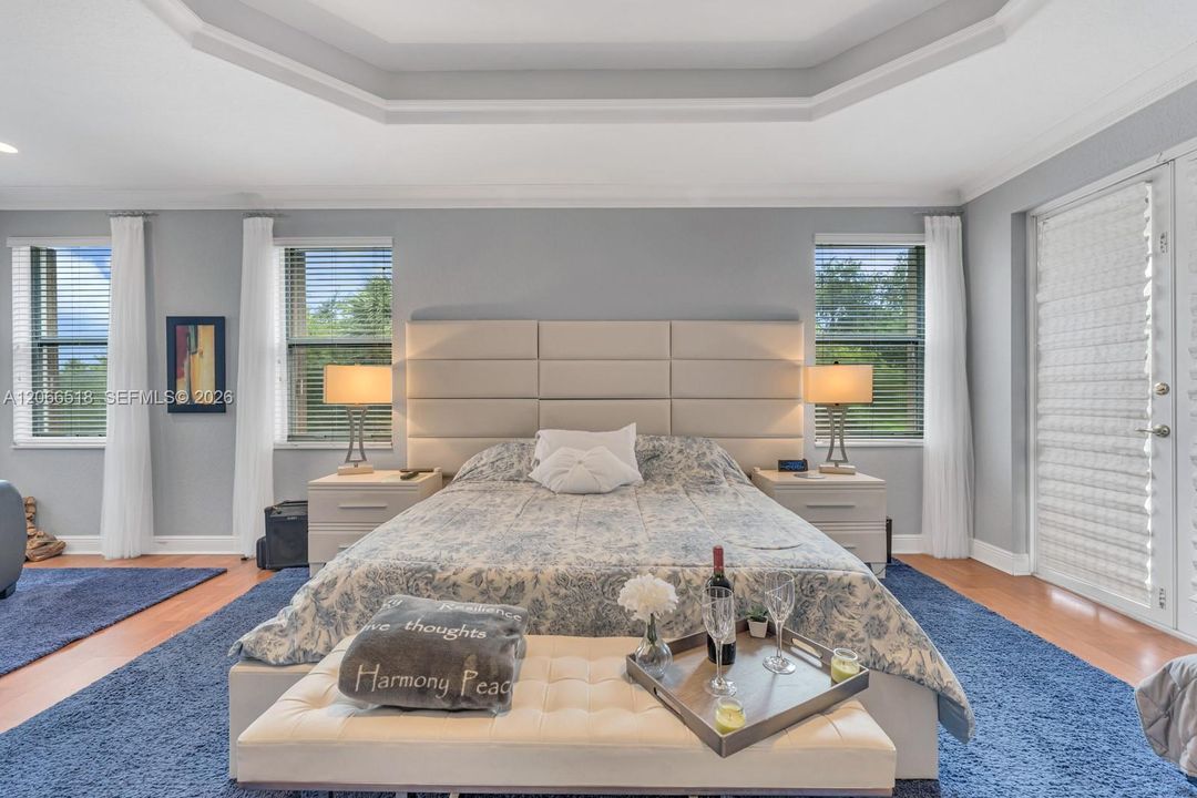 For Rent: $6,300 (6 beds, 5 baths, 3967 Square Feet)