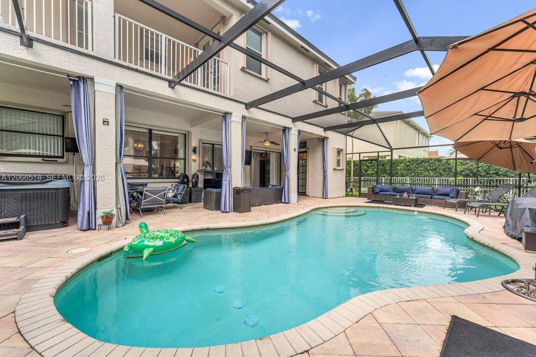 For Rent: $6,300 (6 beds, 5 baths, 3967 Square Feet)