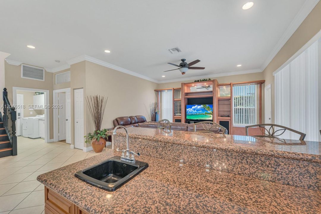 For Rent: $6,300 (6 beds, 5 baths, 3967 Square Feet)