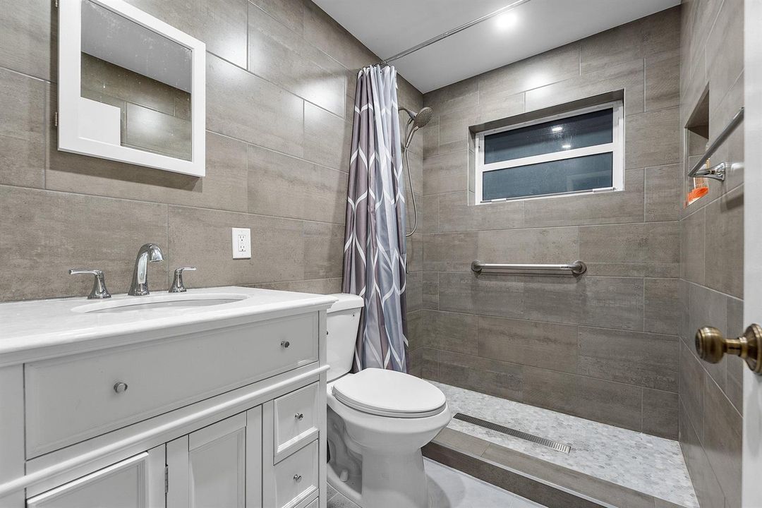 008-5811Southwest53rdTerrace-Davie-FL-33