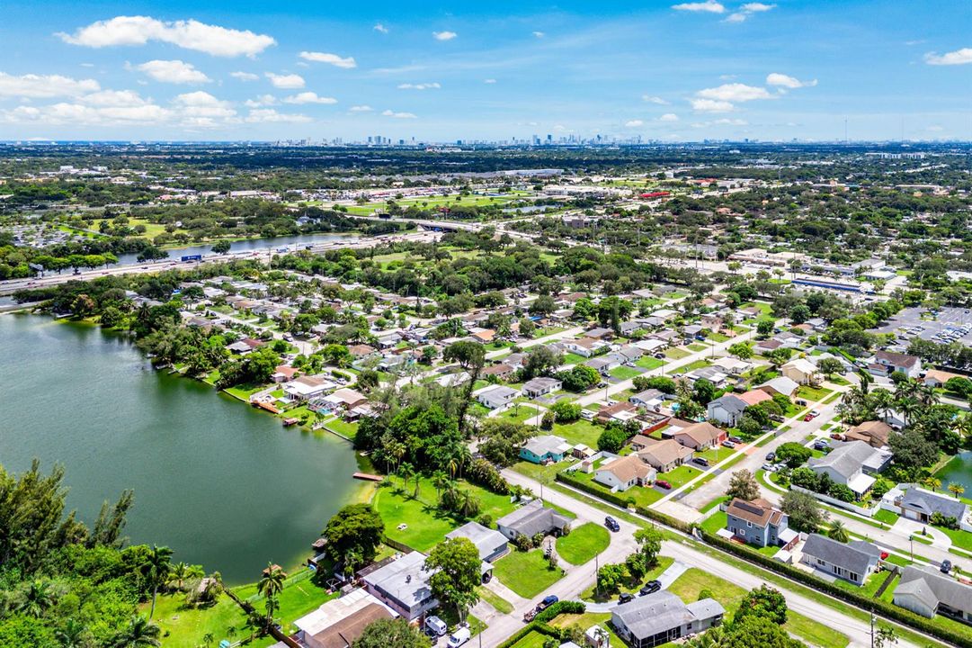 045-5811Southwest53rdTerrace-Davie-FL-33