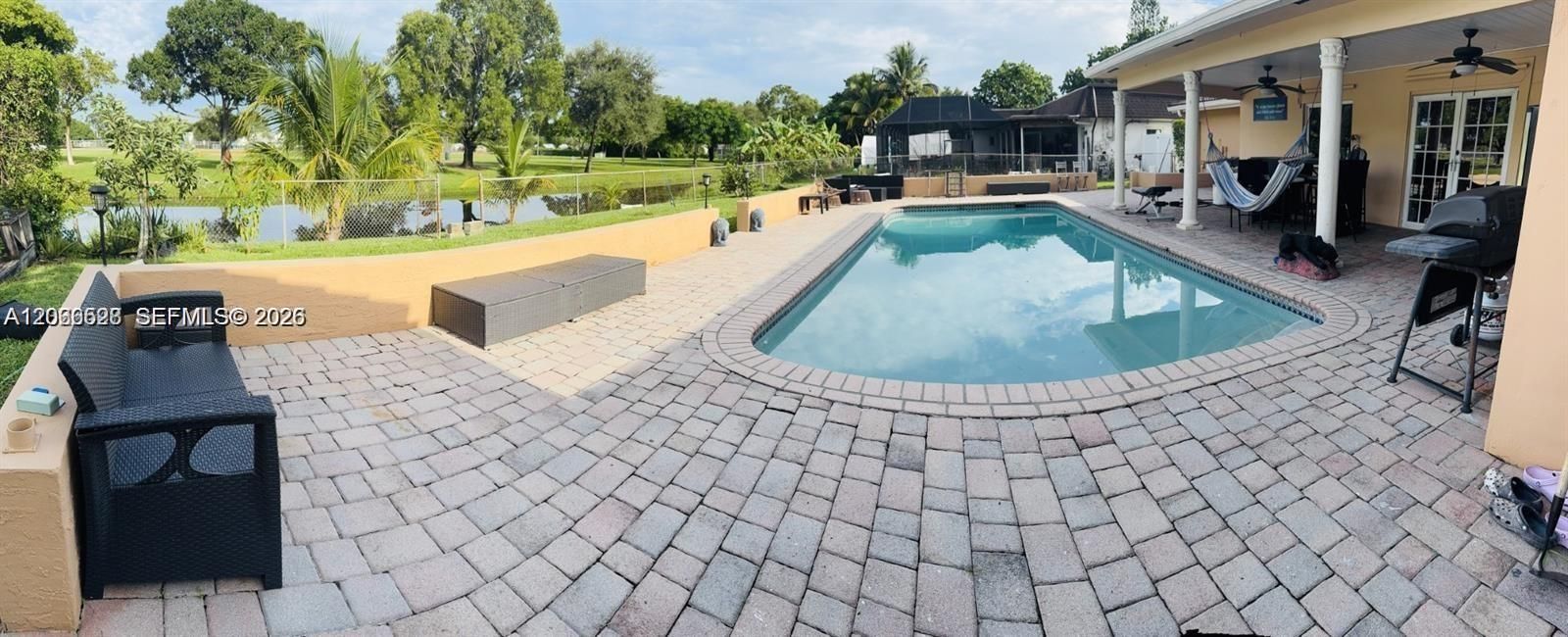 For Sale: $750,000 (4 beds, 2 baths, 1774 Square Feet)