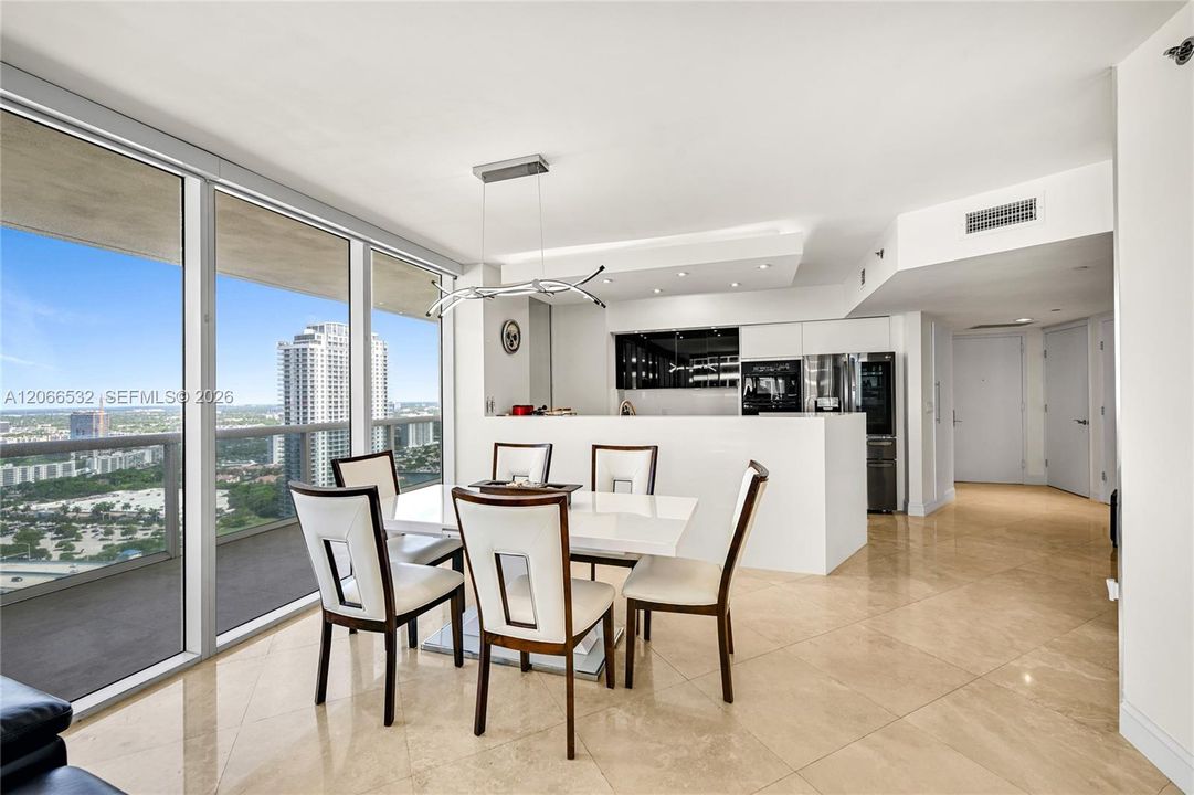For Rent: $8,500 (2 beds, 2 baths, 1448 Square Feet)