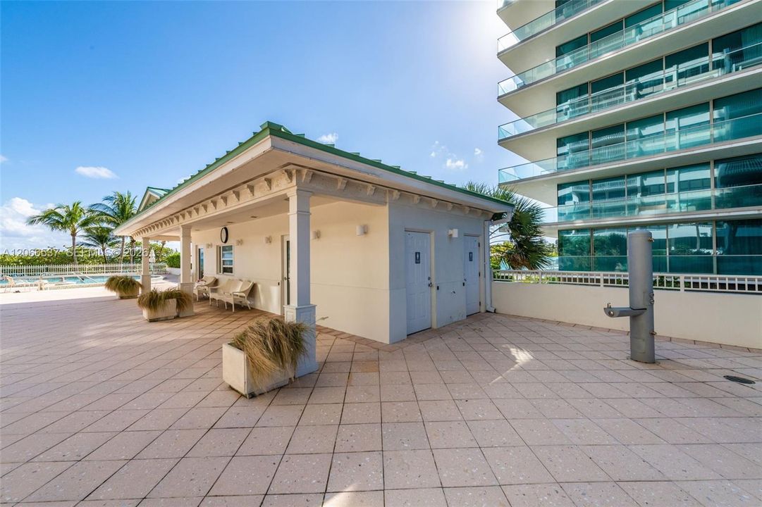 For Sale: $1,499,000 (3 beds, 2 baths, 2060 Square Feet)