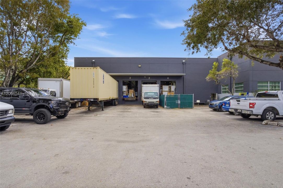 For Sale: $11,300,000 (0 beds, 0 baths, 0 Square Feet)