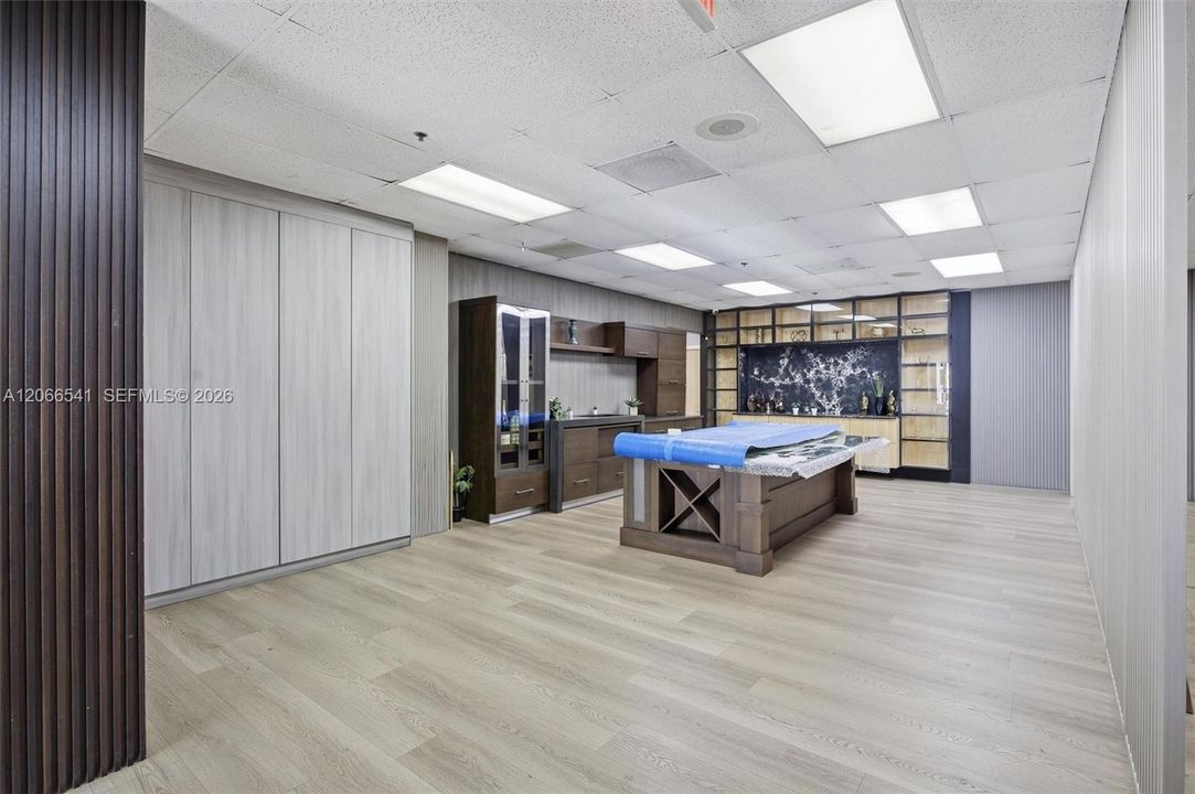 For Sale: $11,300,000 (0 beds, 0 baths, 0 Square Feet)