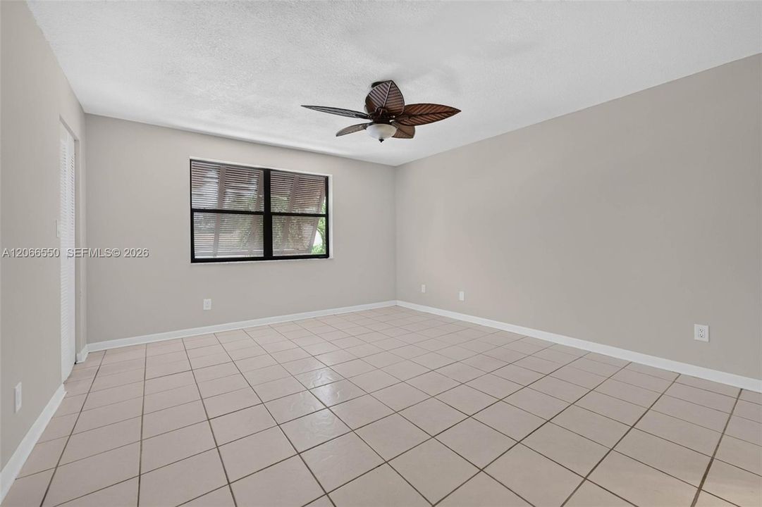 For Sale: $475,000 (3 beds, 2 baths, 1588 Square Feet)