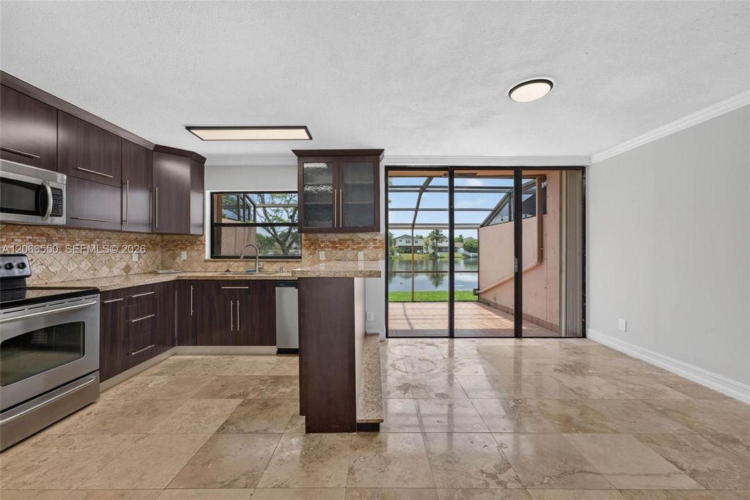 For Sale: $475,000 (3 beds, 2 baths, 1588 Square Feet)