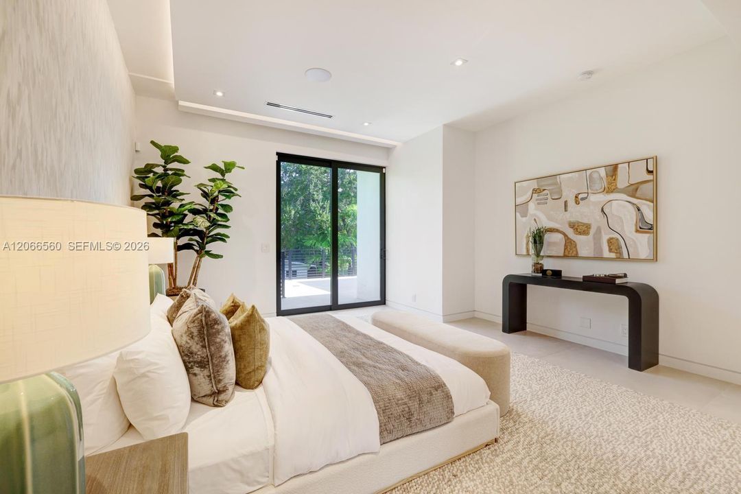 For Sale: $2,850,000 (4 beds, 2 baths, 3129 Square Feet)