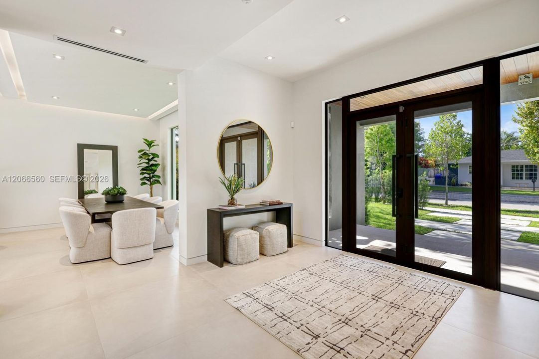 For Sale: $2,850,000 (4 beds, 2 baths, 3129 Square Feet)