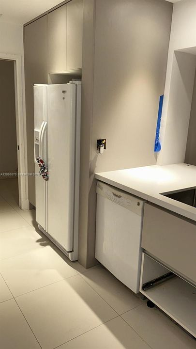 В аренду: $7,500 (2 спален, 2 ванн, 1532 Квадратных фут)