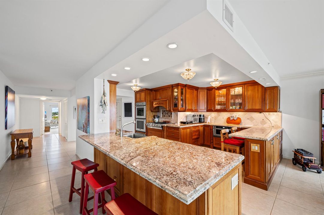 5 Kitchen