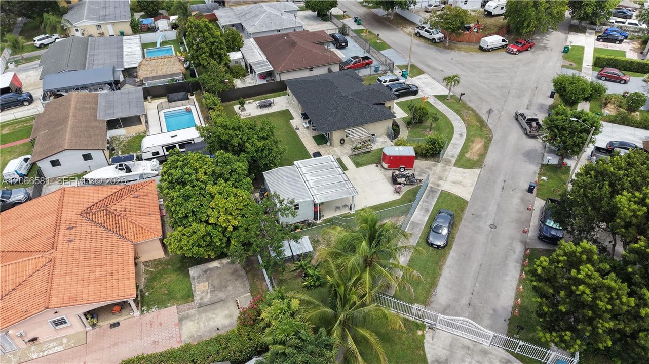 En Venta: $579,500 (3 camas, 2 baños, 1425 Pies cuadrados)