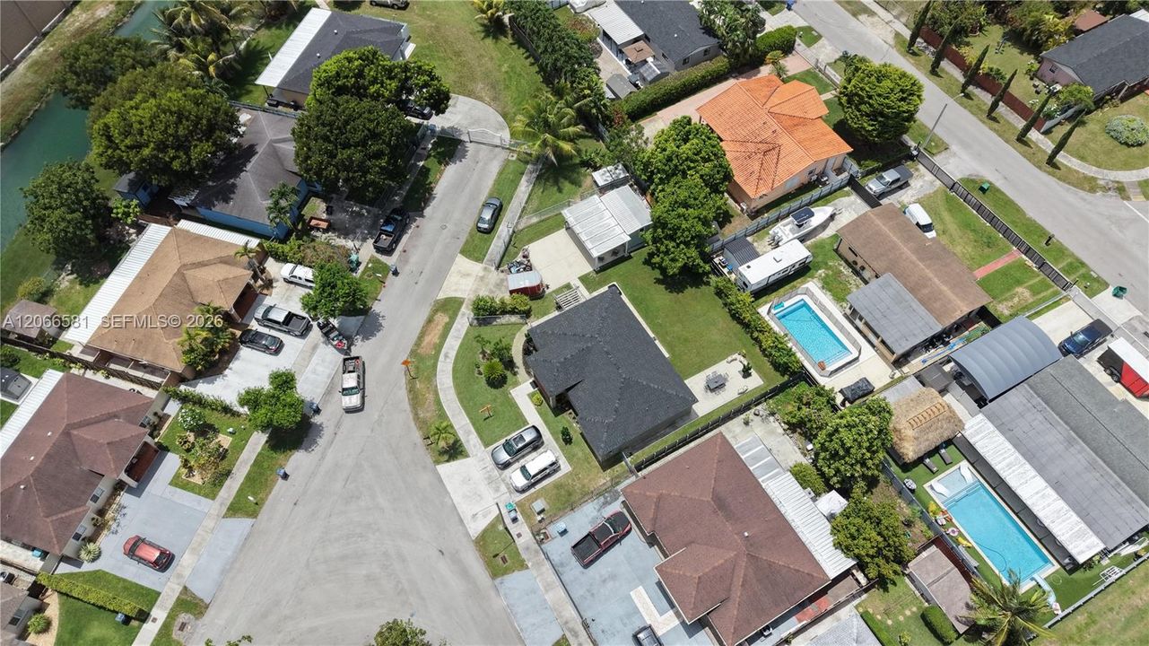 En Venta: $579,500 (3 camas, 2 baños, 1425 Pies cuadrados)