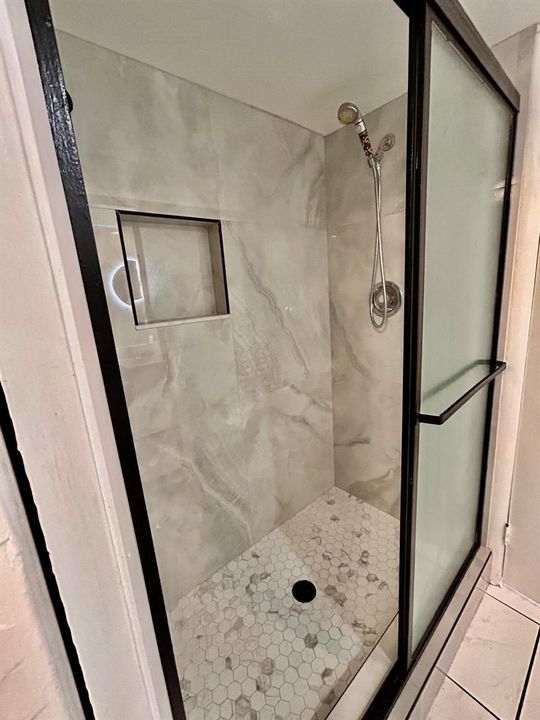 SHOWER 1