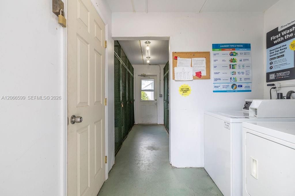 For Rent: $1,950 (2 beds, 2 baths, 1040 Square Feet)