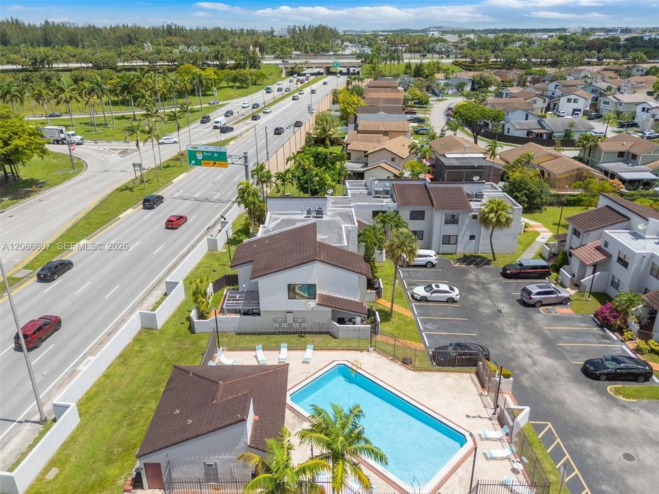 For Sale: $405,000 (3 beds, 2 baths, 1360 Square Feet)