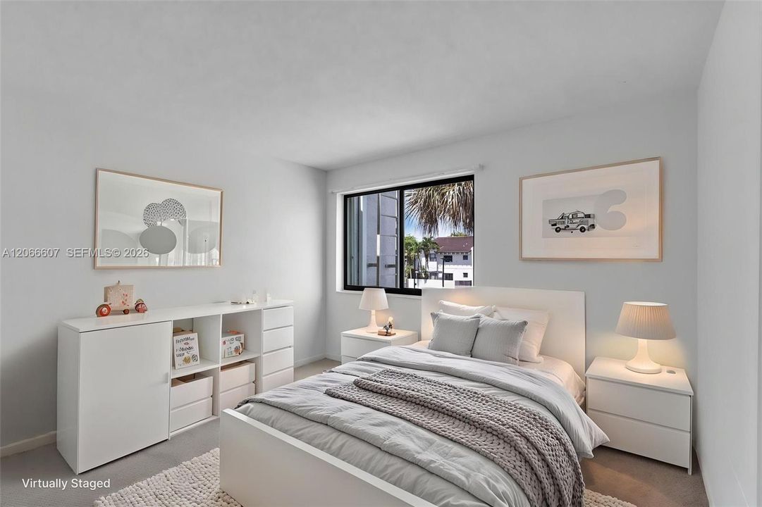 For Sale: $405,000 (3 beds, 2 baths, 1360 Square Feet)