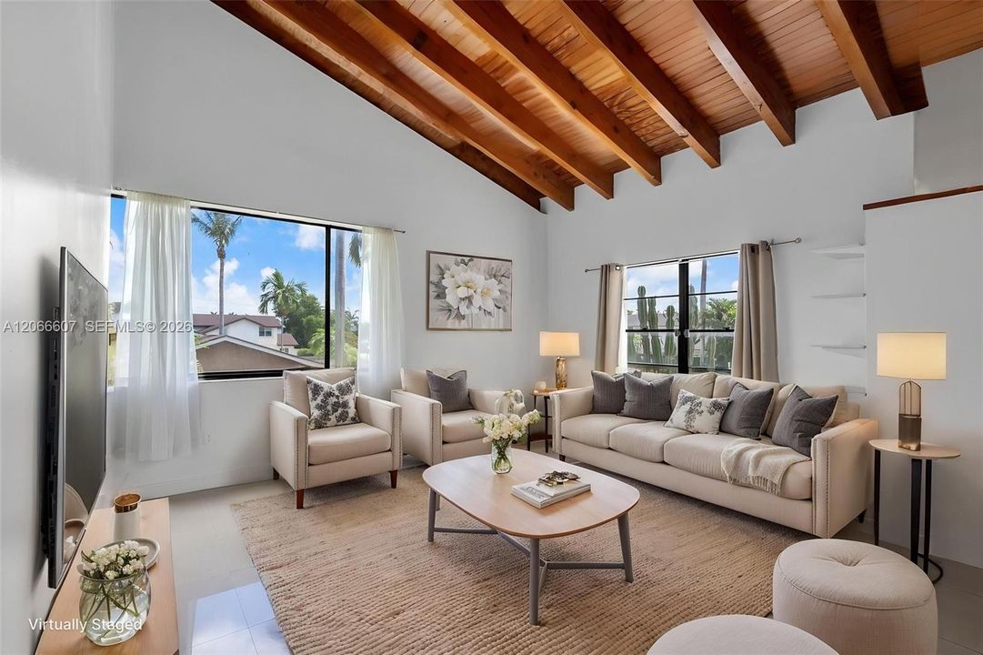 For Sale: $405,000 (3 beds, 2 baths, 1360 Square Feet)