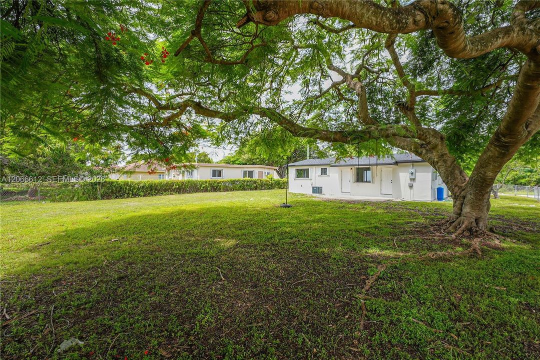 Activo con contrato: $480,000 (3 camas, 2 baños, 1066 Pies cuadrados)