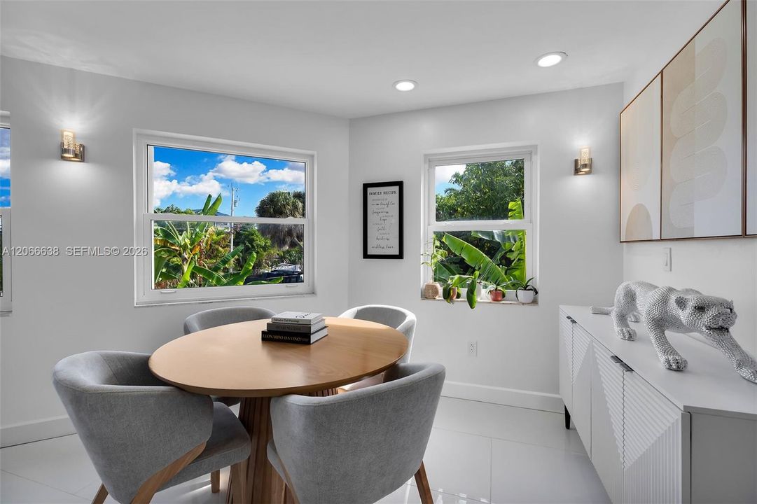 For Sale: $1,398,000 (3 beds, 2 baths, 2076 Square Feet)