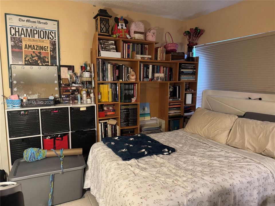 For Sale: $264,500 (2 beds, 2 baths, 1194 Square Feet)