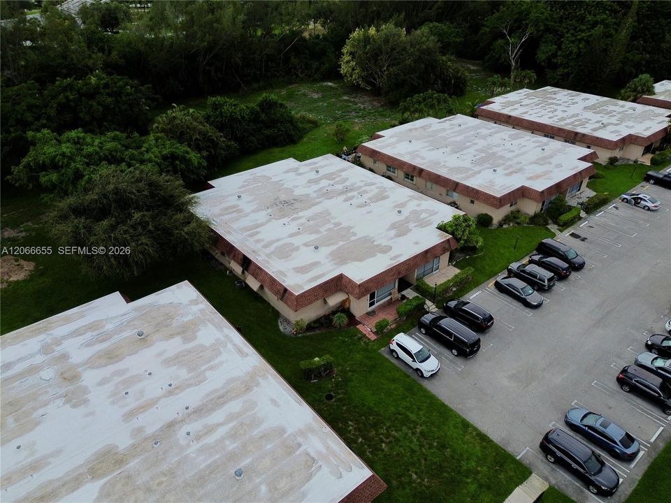 En Venta: $215,000 (3 camas, 2 baños, 1216 Pies cuadrados)