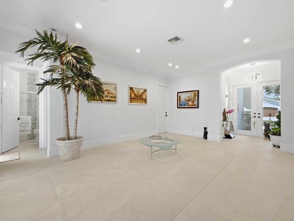 Living to Foyer