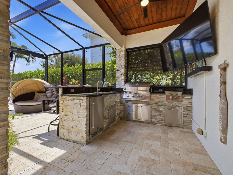 Summer Kitchen - Grilling Area
